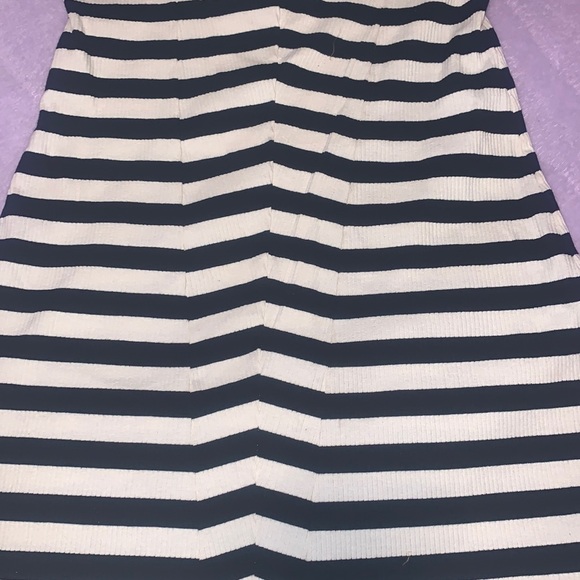 Ribbed midi dress - Picture 4 of 6